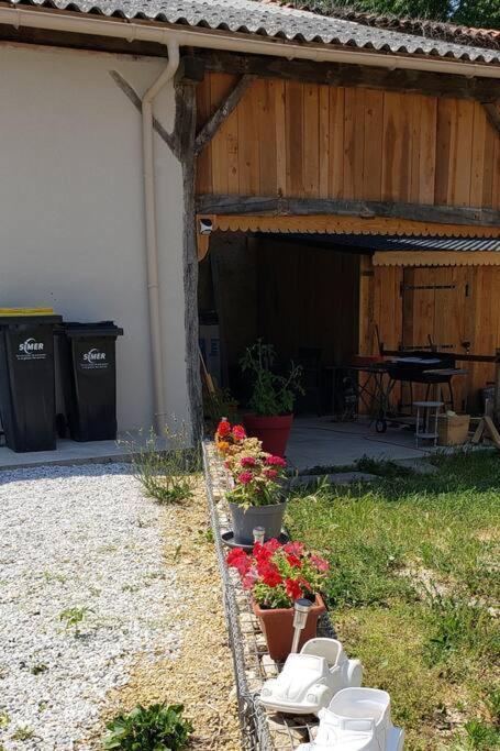Chez Samb Villa Lussac-les-Châteaux Eksteriør bilde
