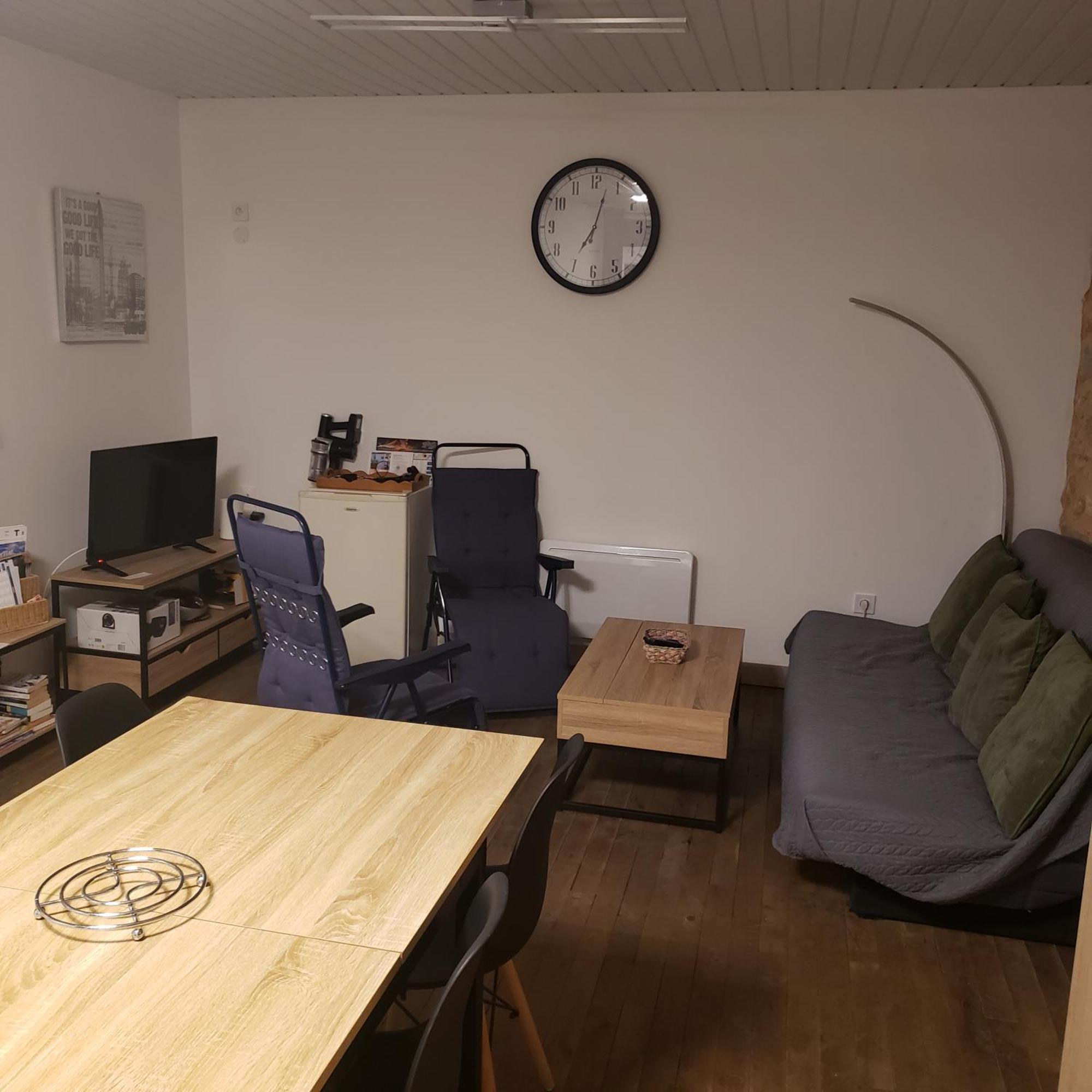 Chez Samb Villa Lussac-les-Châteaux Eksteriør bilde